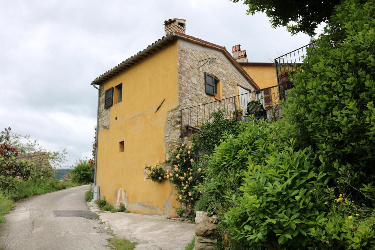 Bed & Breakfast Casa Lisetta Valtopina Eksteriør bilde
