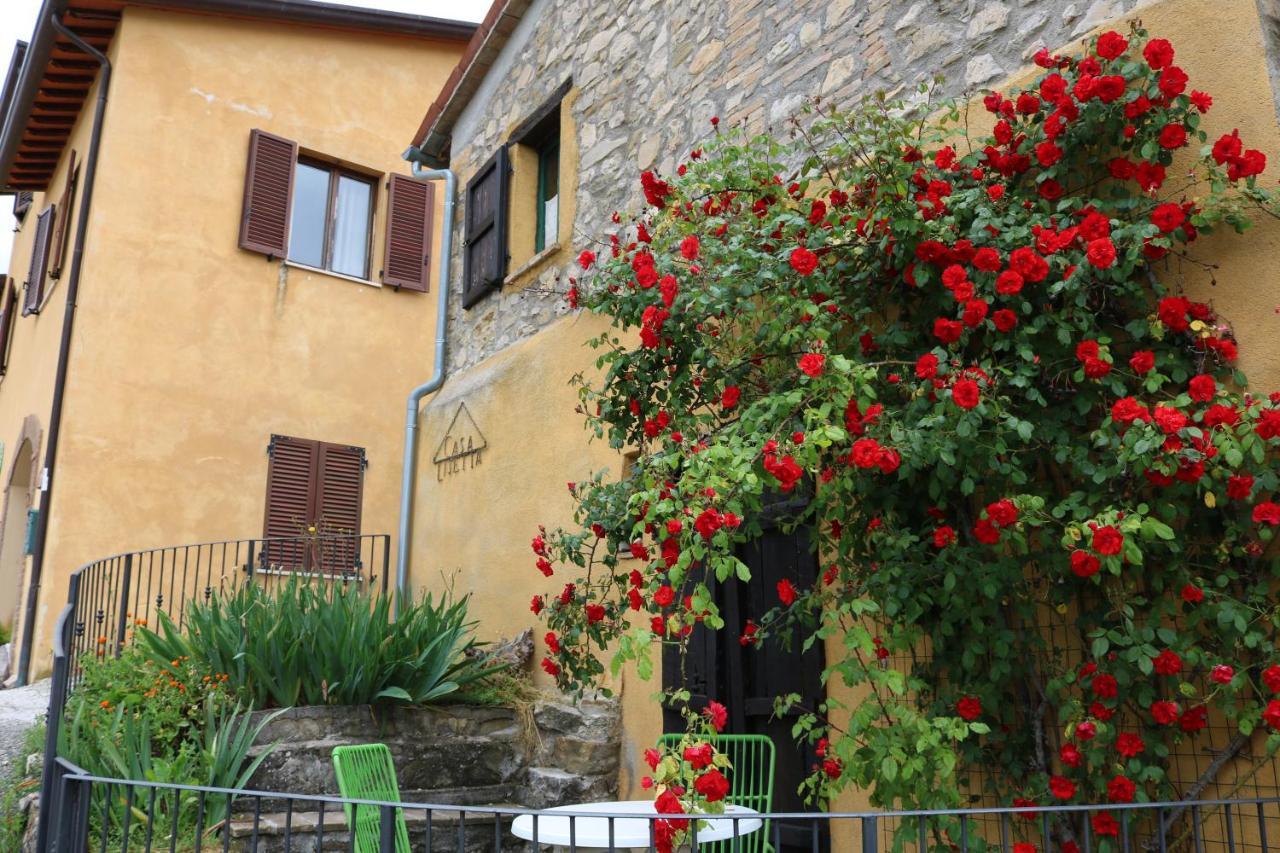 Bed & Breakfast Casa Lisetta Valtopina Eksteriør bilde